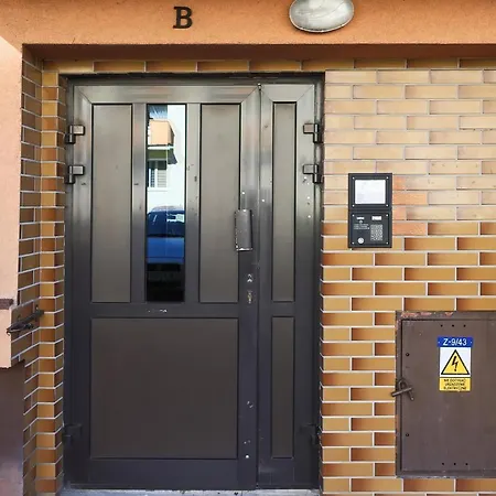 Apartment Przebendowskiego By Renters *