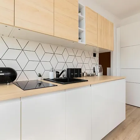 Przebendowskiego By Renters * Puck